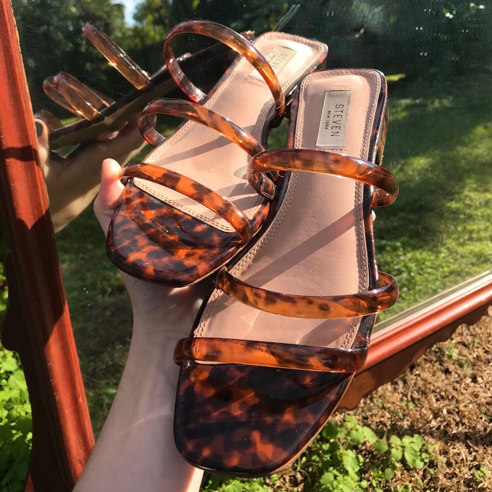 Steven Block Heel Sandals 🤎